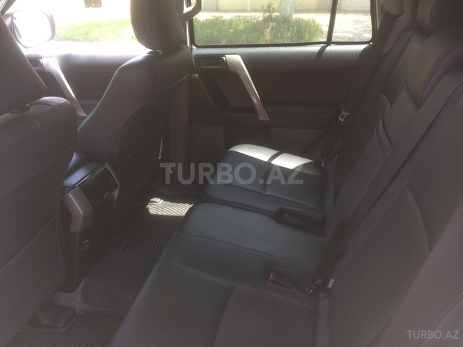 Toyota Prado 2012, 84,000 km - 2.7 l - Bakı