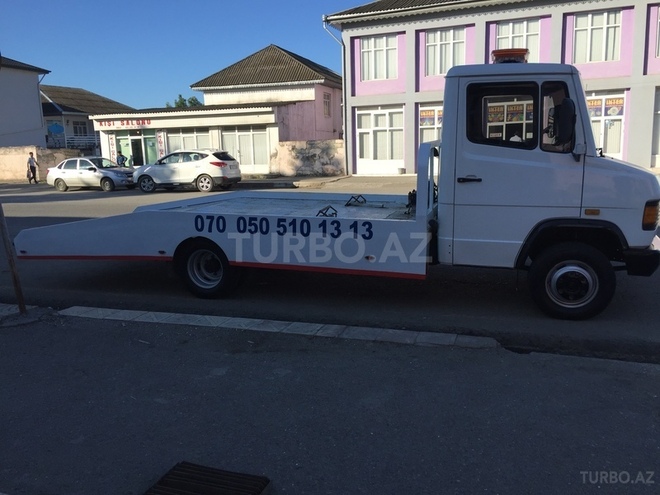 Mercedes 709 D 1994, 350,124 km - 4.3 l - Astara