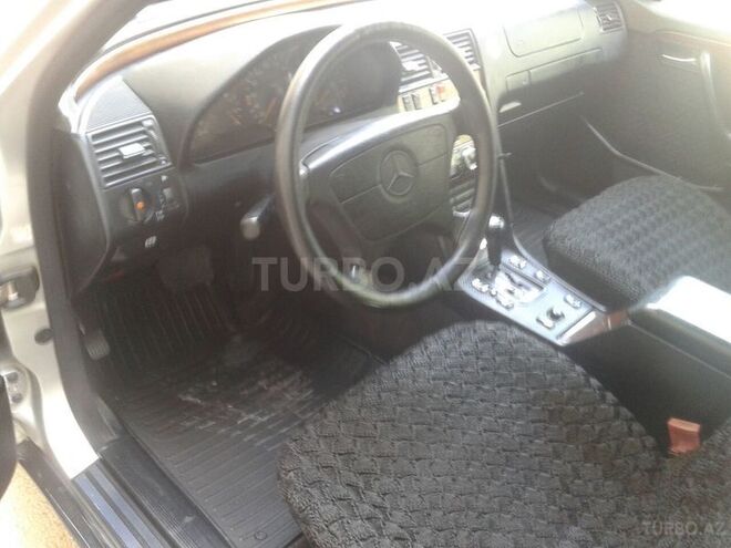 Mercedes C 200 1995, 200,000 km - 2.0 л - Sumqayıt