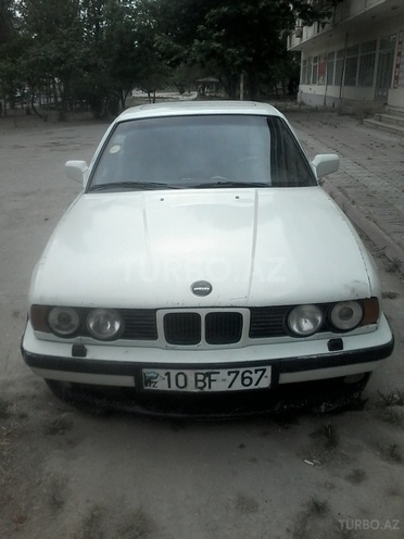 BMW  1988, 250,000 km - 0.3 l - Bakı