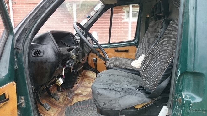 GAZ 2705 1998, 45,300 km - 2.0 л - Quba