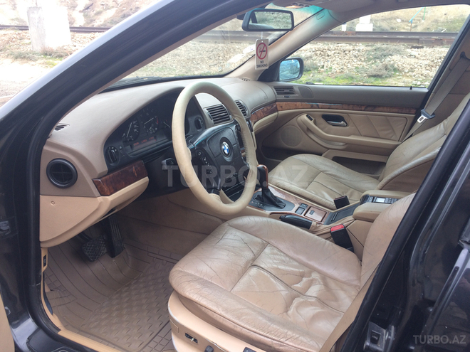BMW 520 1998, 270,000 km - 2.0 l - Bakı