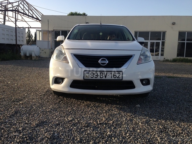 Nissan Sunny 2012, 93,125 km - 1.5 л - Gəncə