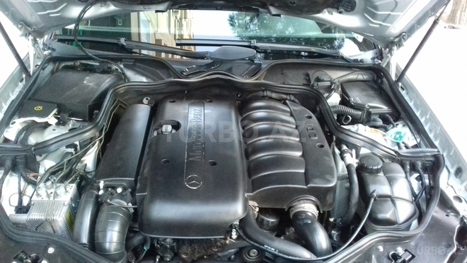 Mercedes E 270 2002, 291,000 km - 2.7 л - Bakı