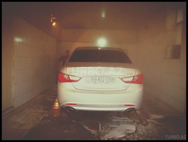 Hyundai Sonata 2011, 99,200 km - 2.0 l - Bakı