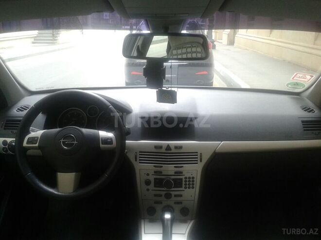 Opel Astra 2008, 245,000 km - 1.9 l - Bakı