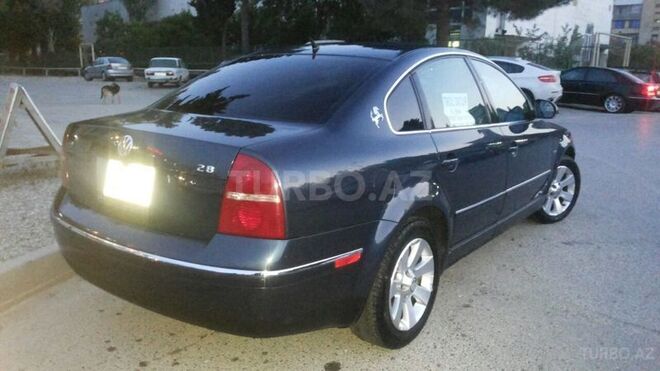 Volkswagen Passat 2004, 270,550 km - 1.8 l - Bakı