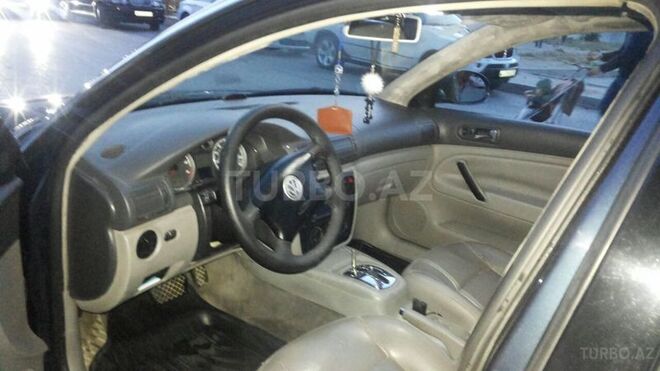 Volkswagen Passat 2004, 270,550 km - 1.8 l - Bakı