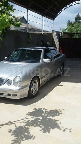 Mercedes E 280 1999, 218,023 km - 2.8 l - Bakı