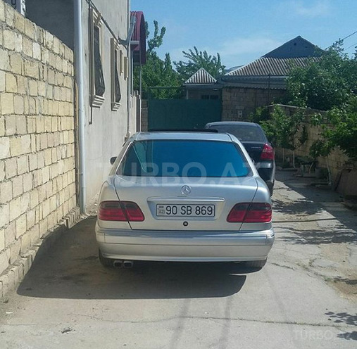 Mercedes E 280 1999, 218,023 km - 2.8 l - Bakı