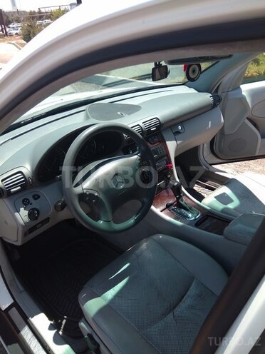 Mercedes C 240 2000, 175,000 km - 2.6 l - Bakı