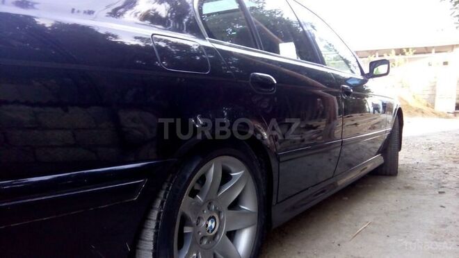 BMW 525 2002, 213,006 km - 2.5 л - Bakı