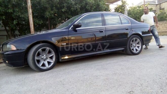 BMW 525 2002, 213,006 km - 2.5 л - Bakı