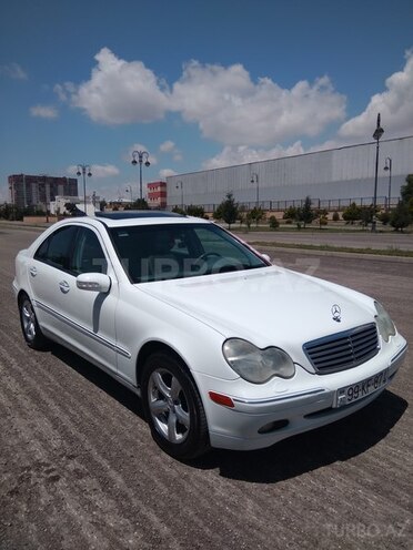 Mercedes C 240 2000, 175,000 km - 2.6 l - Bakı