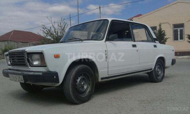LADA (VAZ) 2107 2004, 175,000 km - 1.6 л - Bakı