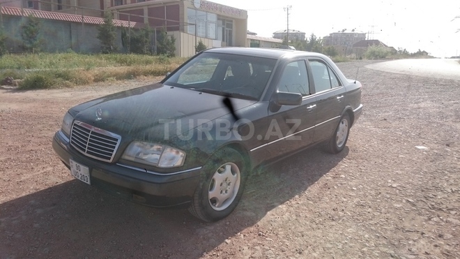 Mercedes E 200 1996, 150,000 km - 2.0 л - Bakı