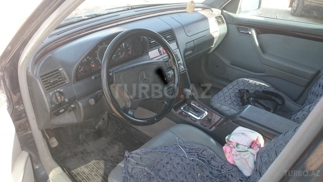 Mercedes E 200 1996, 150,000 km - 2.0 л - Bakı