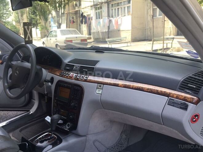 Mercedes S 320 2000, 239,000 km - 3.2 l - Xırdalan