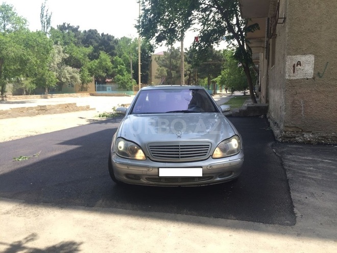 Mercedes S 320 2000, 239,000 km - 3.2 l - Xırdalan