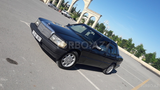 Mercedes 190 1992, 260,000 km - 1.8 l - Ağdam
