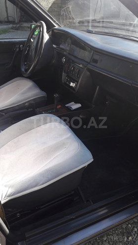 Mercedes 190 1992, 260,000 km - 1.8 l - Ağdam