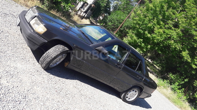 Mercedes 190 1992, 260,000 km - 1.8 l - Ağdam