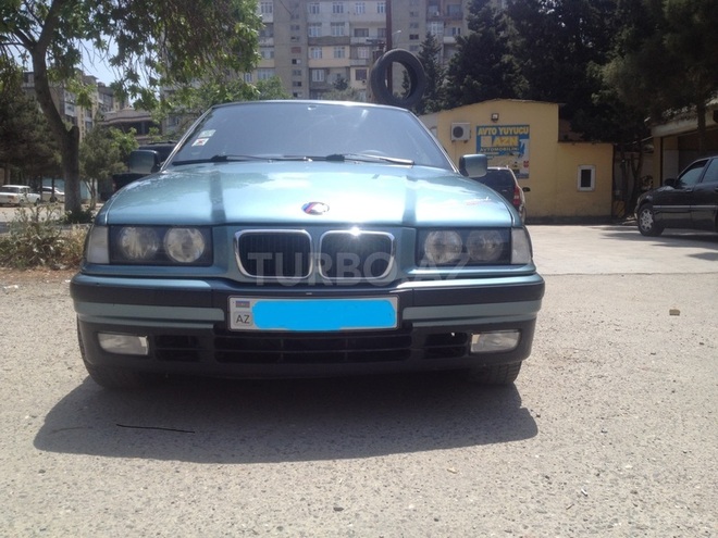 BMW 318 1995, 330,000 km - 1.8 л - Bakı