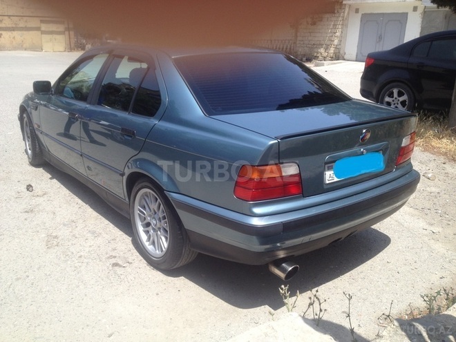 BMW 318 1995, 330,000 km - 1.8 л - Bakı