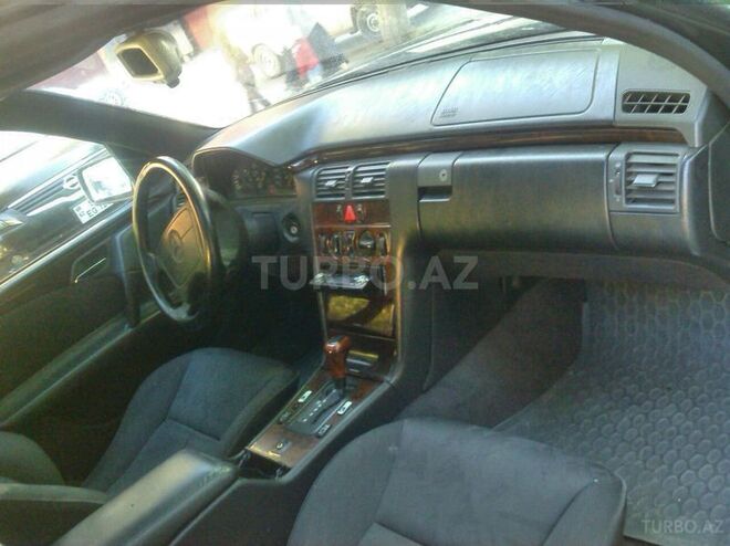 Mercedes E 230 1995, 358,154 km - 2.3 l - Bakı