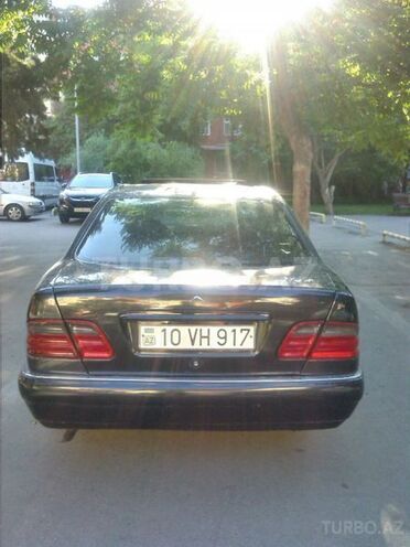 Mercedes E 230 1995, 358,154 km - 2.3 l - Bakı