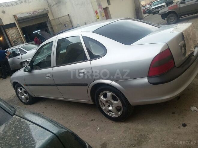 Opel Vectra 1996, 234,000 km - 2.0 л - Sumqayıt
