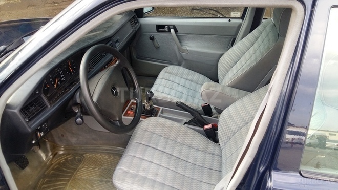Mercedes 190 1991, 208,400 km - 1.8 l - Sumqayıt