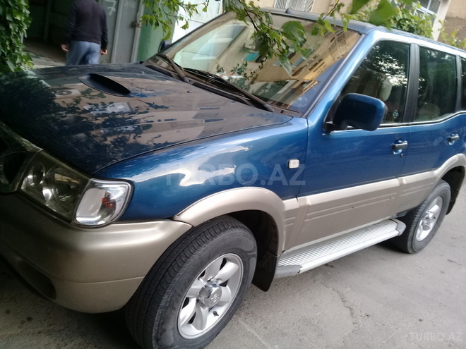 Nissan Terrano 2002, 111,111 km - 2.4 l - Bakı