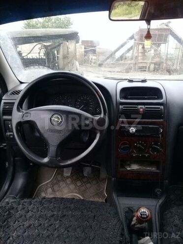Opel Astra 1999, 391,337 km - 1.6 l - Quba