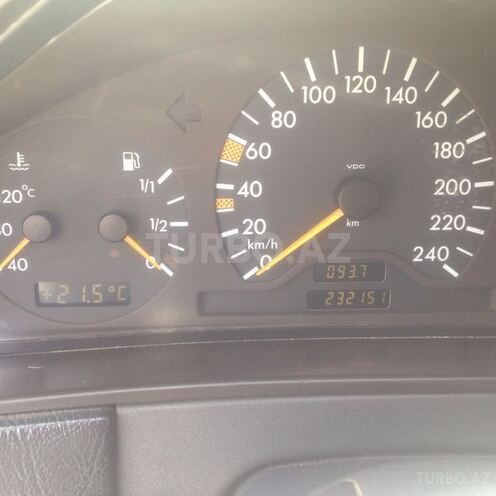 Mercedes E 230 1997, 232 km - 2.3 л - Bakı