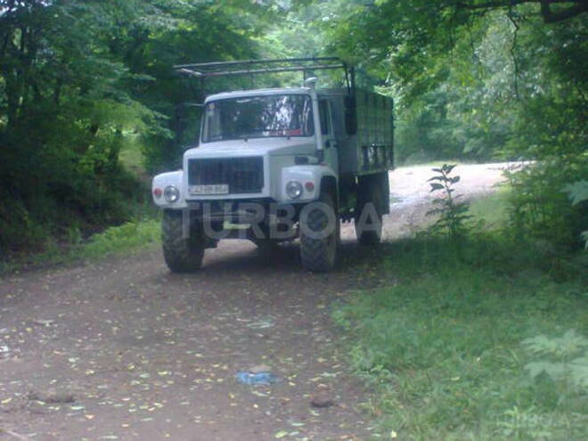 GAZ 3309-352 2004, 365,566 km - 4.7 l - Lerik