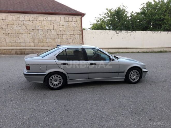 BMW 325 1997, 420,000 km - 2.5 л - Bakı
