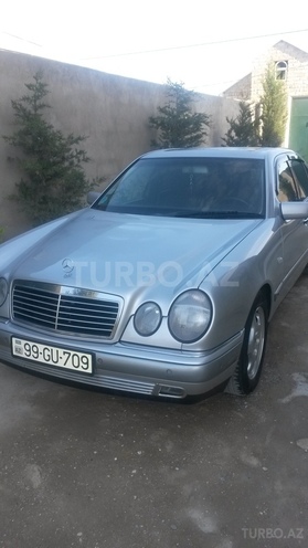 Mercedes E 240 1998, 250,000 km - 2.4 l - Bakı