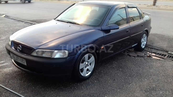 Opel Vectra 1998, 319,000 km - 1.6 l - Bakı