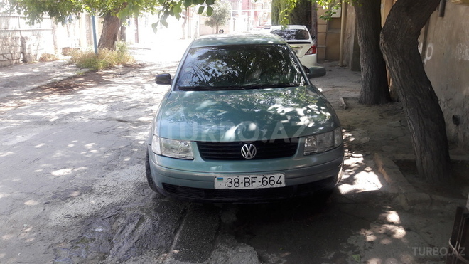 Volkswagen Passat 1999, 300,000 km - 1.8 l - Bakı