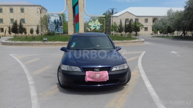 Opel Vectra 1998, 319,000 km - 1.6 l - Bakı