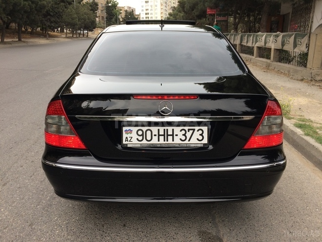 Mercedes E 280 2006, 151,500 km - 3.0 l - Bakı