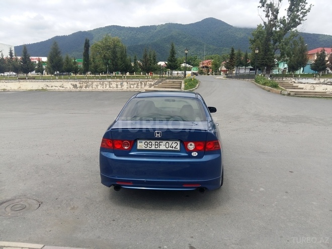 Honda Accord 2003, 300,000 km - 2.4 l - Zaqatala