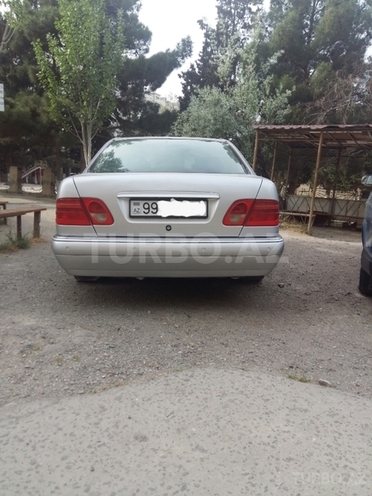 Mercedes E 240 1998, 192,680 km - 2.4 л - Sumqayıt