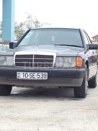 Mercedes 190 1988, 300,000 km - 0.2 л - Sumqayıt