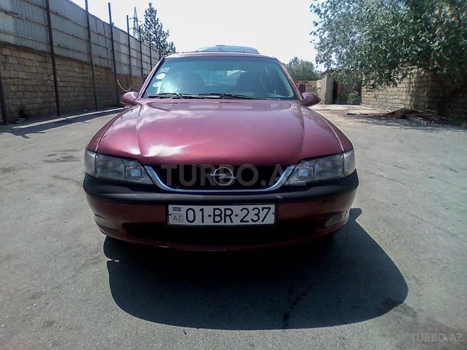 Opel Vectra 1997, 220,000 km - 2.0 l - Bakı
