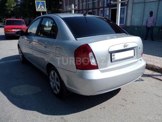 Hyundai Accent 2009, 110,000 km - 1.4 l - Sumqayıt