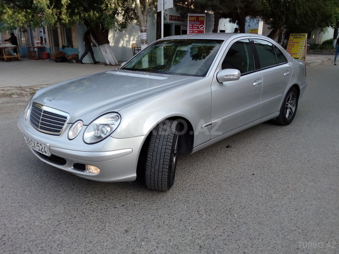 Mercedes E 220 2002, 190,000 km - 2.2 l - Sumqayıt