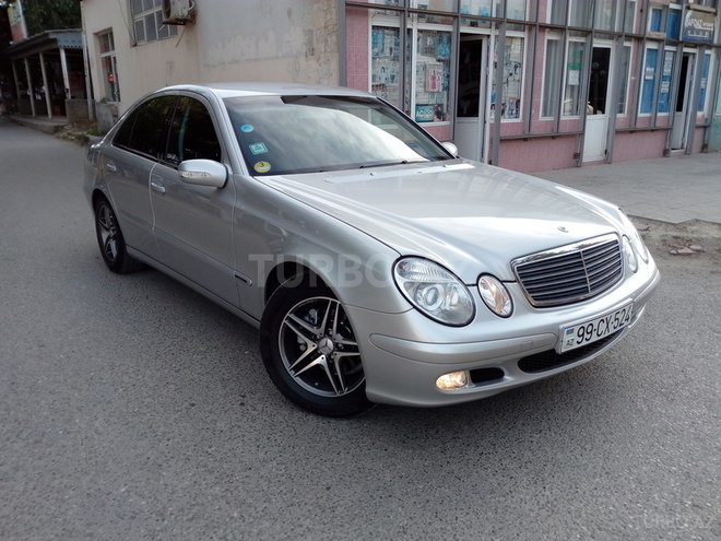 Mercedes E 220 2002, 190,000 km - 2.2 l - Sumqayıt