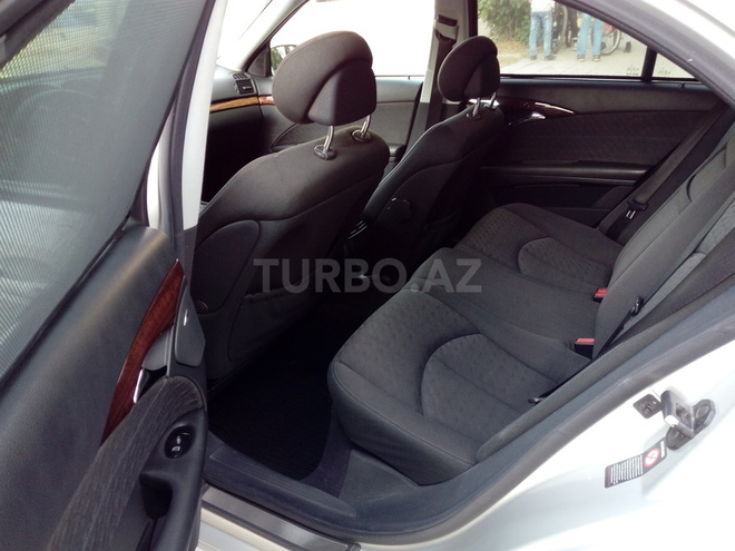 Mercedes E 220 2002, 190,000 km - 2.2 l - Sumqayıt